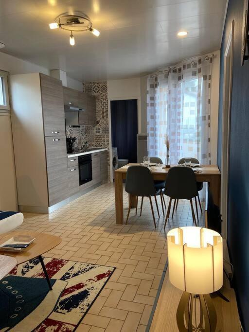 Le Saint-Amour Appartement Classe 2 Etoiles Eksteriør billede