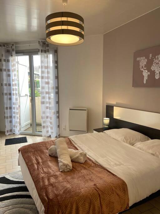 Le Saint-Amour Appartement Classe 2 Etoiles Eksteriør billede